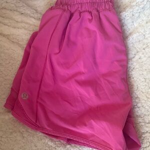 lululemon athletica Pink Athletic Shorts ( Hotty Hot) 4 inch, low rise.
